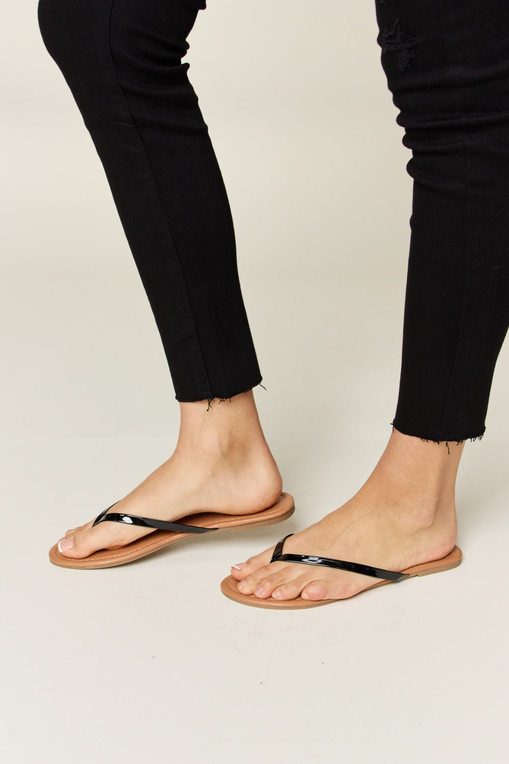 Simple Leather Flip Flop