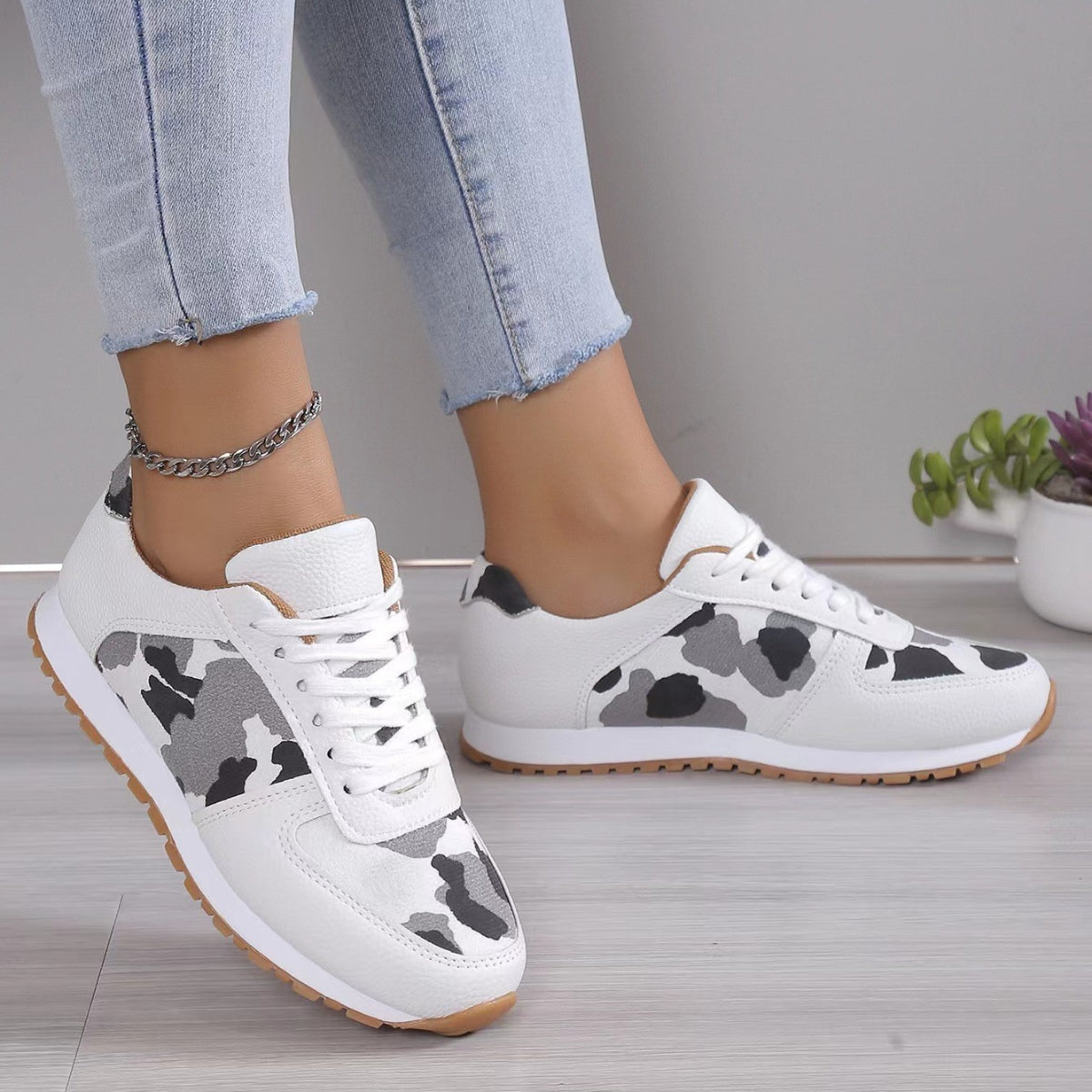 The Jo Jo Sneaker