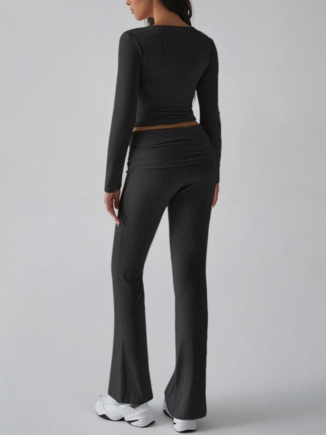 The Juniper Long Sleeve Top and Pants Set