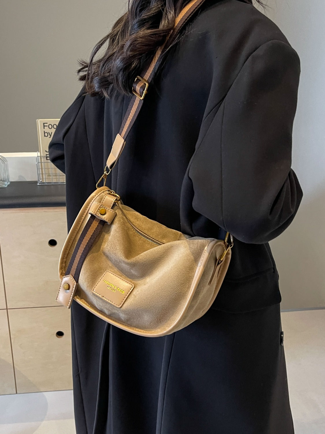 The Mali Adjustable Strap Shoulder Bag