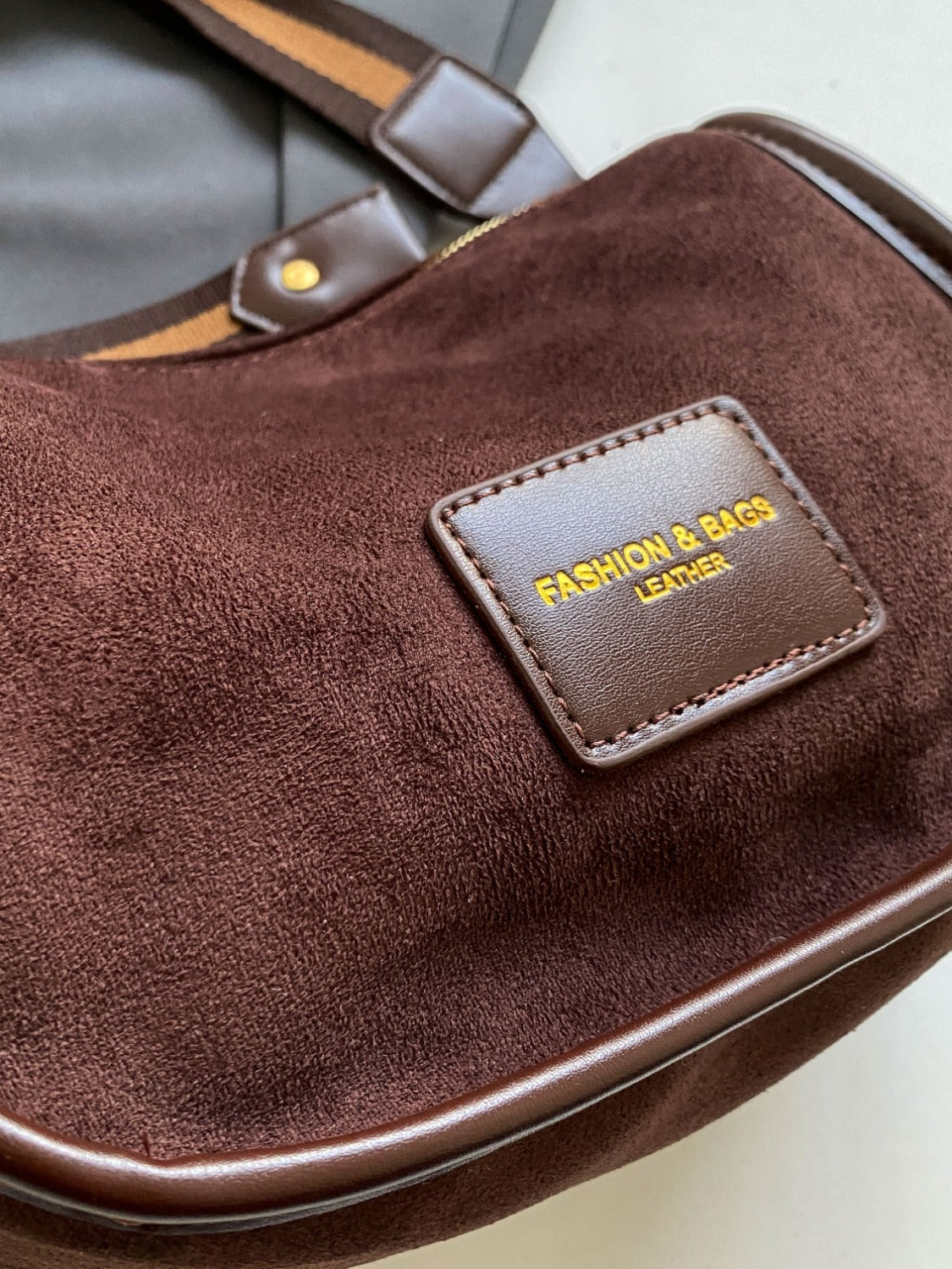 The Mali Adjustable Strap Shoulder Bag