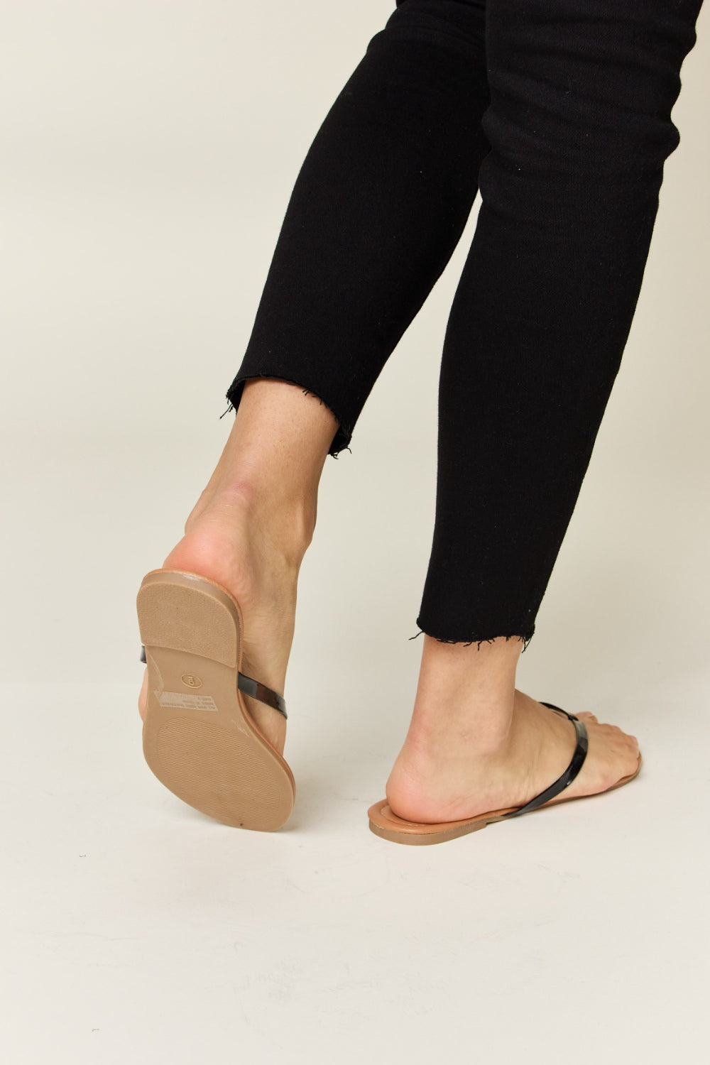 Simple Leather Flip Flop
