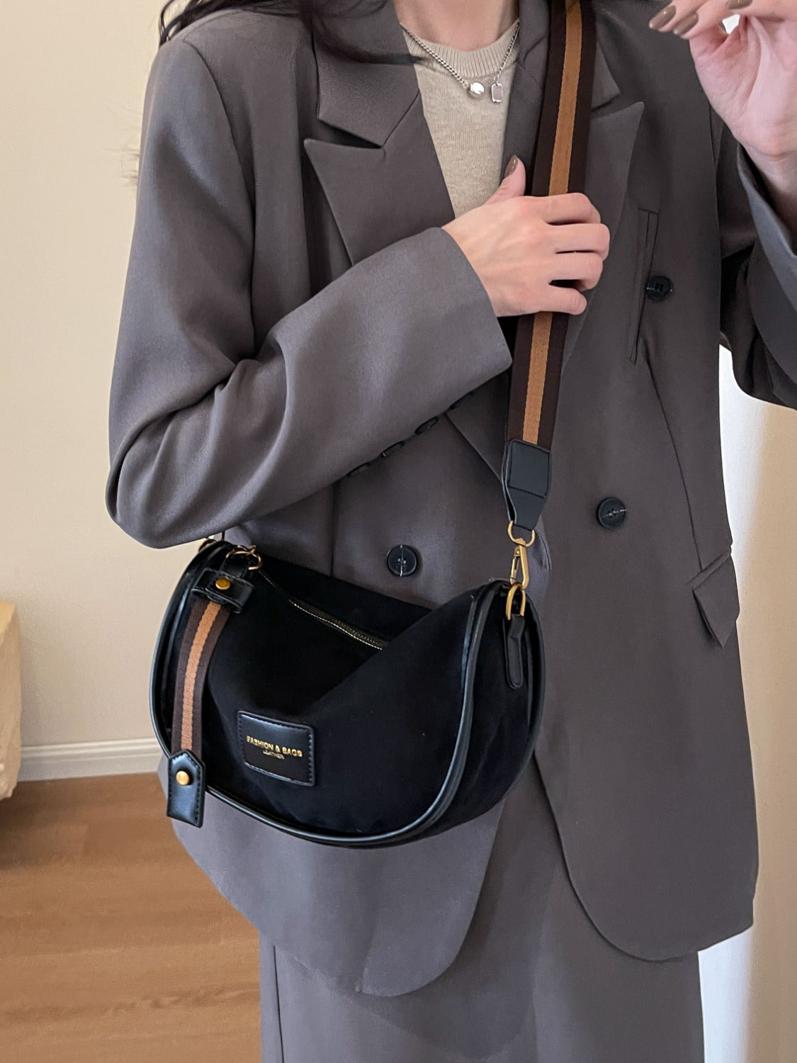 The Mali Adjustable Strap Shoulder Bag