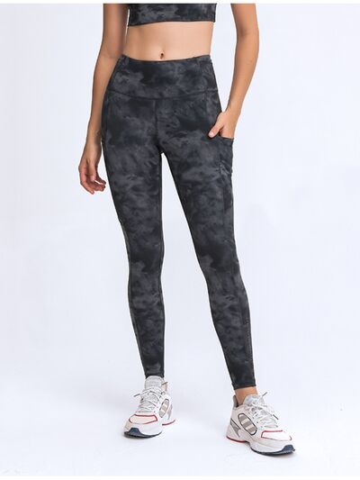 The Vida Wide Waistband Leggings with Pockets