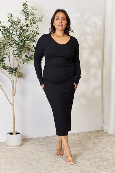 The Talia Long Sleeved Ribbed Dress